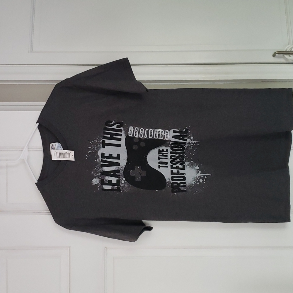 Gamers Tee size Medium NWTS